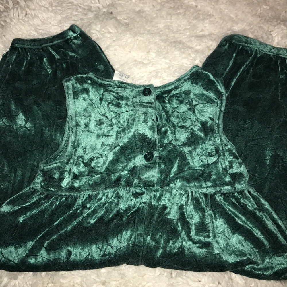 BABY GAP 12-18Mon 1 piece